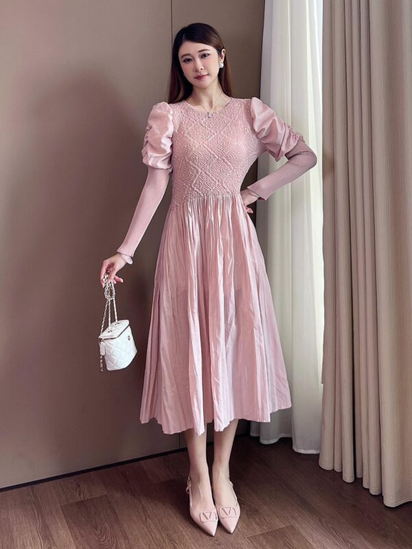 Round Neck Slimming Long Sleeve Solid Color Dress - Image 8